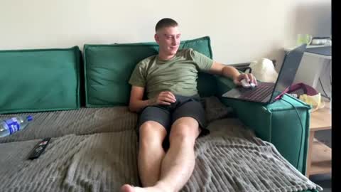 keksik__ online show from 1, 7, 2026