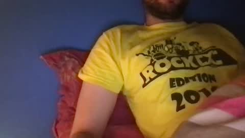 Snapshot of kelkun2828 chatting on 7, 1, 2025 kelkun2828 online show from 7, 1, 2025