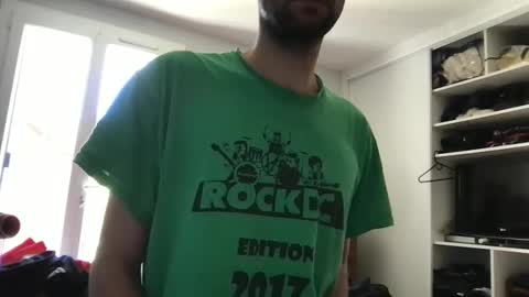 kelkun2828 online show from 10, 4, 2026