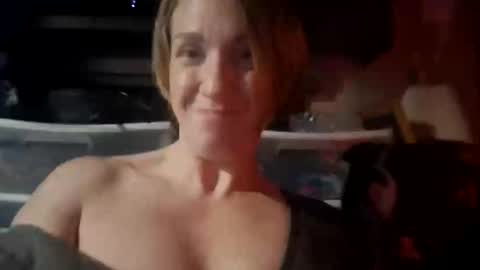 kelli19851834 online show from 18, 11, 2025