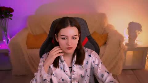 kelliebanshe online show from 26, 4, 2026