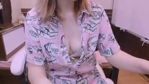 Kelly online show from 17, 4, 2026