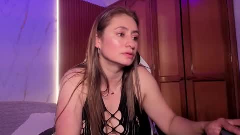 Snapshot of kelly_gracee chatting on 11, 5, 2026 Kelly online show from 11, 5, 2026