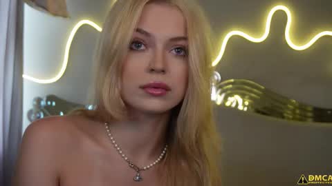 Kelly online show from 27, 9, 2025