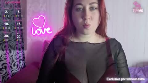 kellycrystall online show from 8, 10, 2025