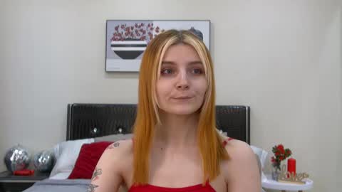 Kelly Stoneys online show from 9, 3, 2025