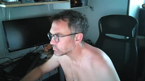 Snapshot of kelvin06133 chatting on 21, 6, 2026 kelvin06133 online show from 21, 6, 2026