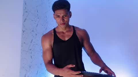 ken__owensx online show from 24, 4, 2026