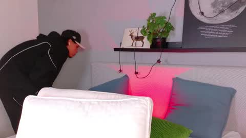   online show from 13, 3, 2026