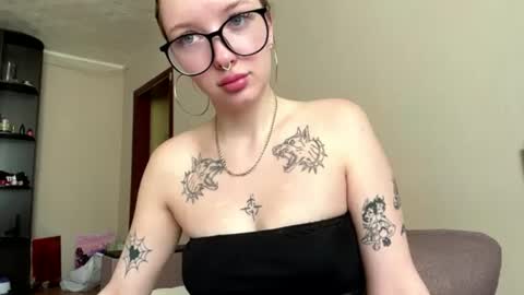 Mia online show from 16, 7, 2026