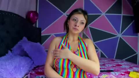 Kendarl Colins online show from 10, 7, 2026