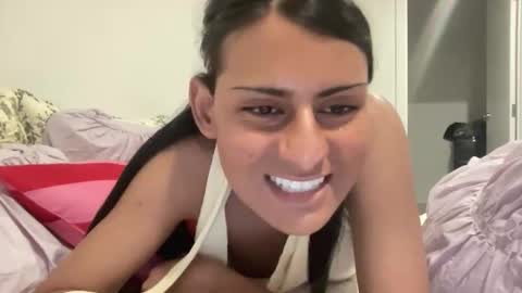 Snapshot of kendallmaraj chatting on 7, 11, 2025 Kendall TheeStallion online show from 7, 11, 2025