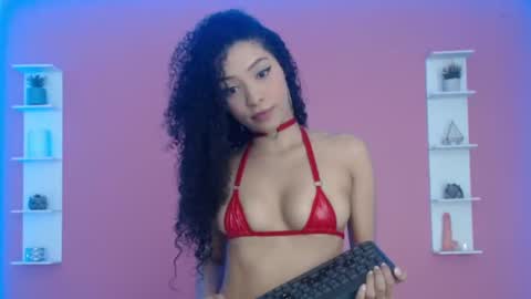 Snapshot of kendallrush2 chatting on 12, 12, 2024 Kendall Rush online show from 12, 12, 2024