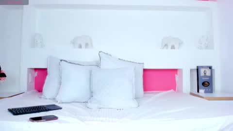 Kendal online show from 22, 10, 2025