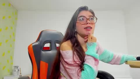 Snapshot of kendalyener chatting on 11, 2, 2025 KENDALYENER online show from 11, 2, 2025