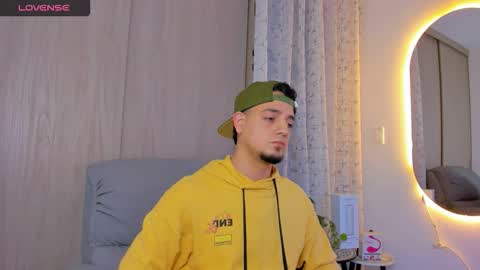 kendel_dimitri online show from 5, 11, 2025