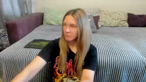 Snapshot of kendra_xx_ chatting on 9, 7, 2026 Kendra online show from 9, 7, 2026