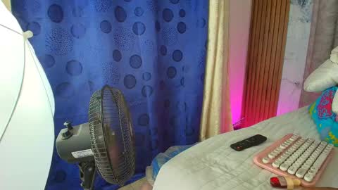 Mamasita online show from 11, 2, 2026