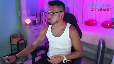 Chriss Morales online show from 12, 3, 2025