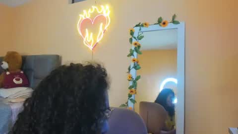 Snapshot of keniia_riizz chatting on 11, 6, 2026 Kenia online show from 11, 6, 2026