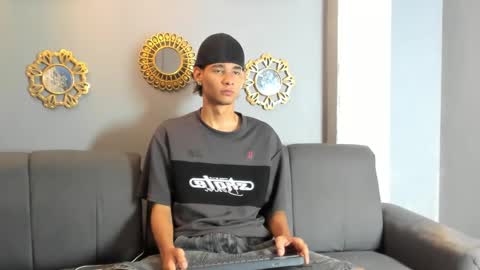 KENIX online show from 14, 10, 2025