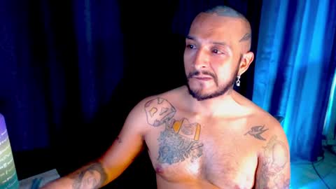 Snapshot of kenllyhot chatting on 4, 2, 2025 Kenlly online show from 4, 2, 2025