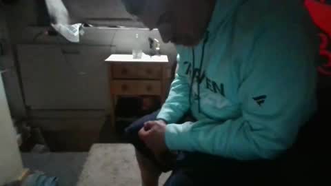 Snapshot of kenneth69h chatting on 20, 12, 2024 kenneth69h online show from 20, 12, 2024