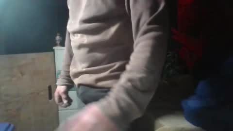 Snapshot of kenneth69h chatting on 23, 10, 2025 kenneth69h online show from 23, 10, 2025