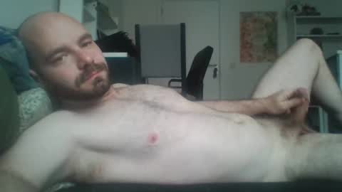 Snapshot of kenneth_wilson chatting on 3, 5, 2026 kenny for my friends online show from 3, 5, 2026