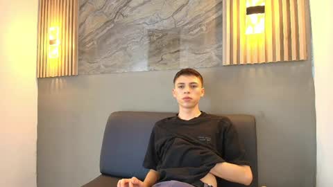 kenny_hank online show from 13, 4, 2026