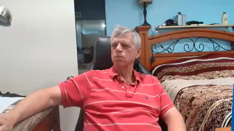 Snapshot of kent_ham chatting on 26, 5, 2026 kent_ham online show from 26, 5, 2026