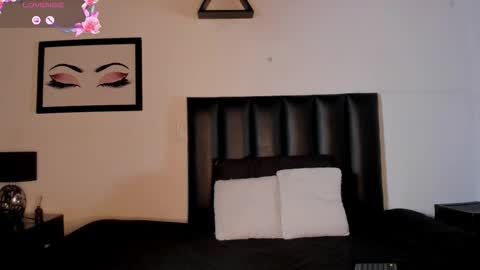 KENTHA  online show from 27, 11, 2025