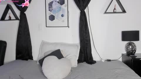 KENTHA  online show from 12, 3, 2026