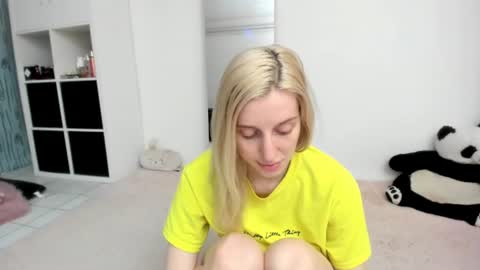 Kenzie online show from 28, 6, 2026