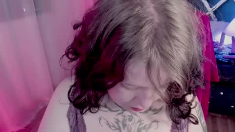 Kenzie online show from 5, 3, 2025