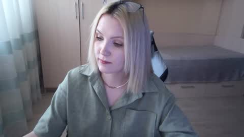 Evelyn online show from 8, 7, 2026