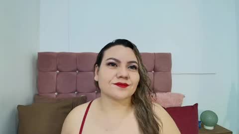Snapshot of kerly_mature42 chatting on 5, 7, 2026 KERLY online show from 5, 7, 2026