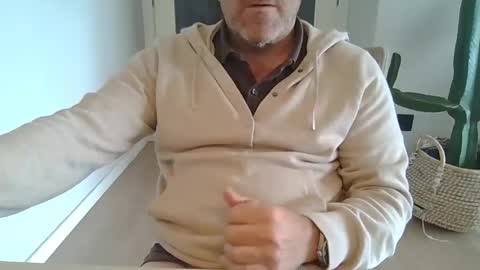 Anton online show from 7, 5, 2026