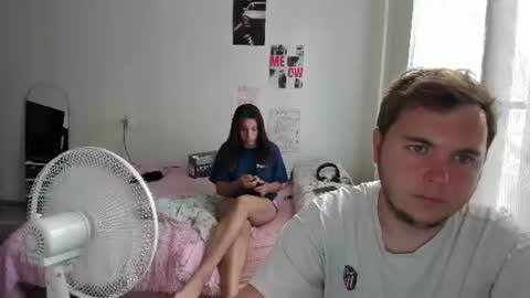 Snapshot of kesh_mne chatting on 1, 7, 2026 kesh_mne online show from 1, 7, 2026