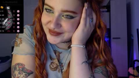 Snapshot of keshamoon chatting on 10, 2, 2025 Kesha online show from 10, 2, 2025