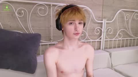 Snapshot of kessy_white chatting on 1, 6, 2026 Kessy online show from 1, 6, 2026