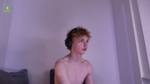 Snapshot of kessy_white chatting on 14, 7, 2026 Kessy online show from 14, 7, 2026