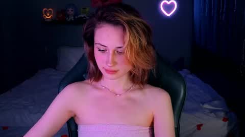 Snapshot of keti_moon chatting on 12, 6, 2026 Keti 3 online show from 12, 6, 2026