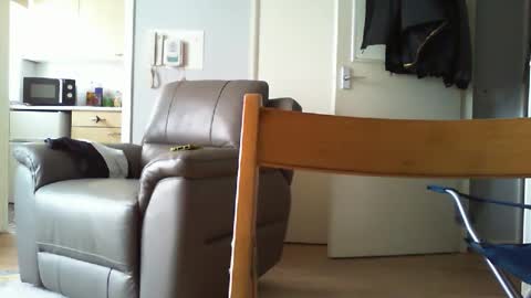 Daddyo online show from 10, 4, 2026