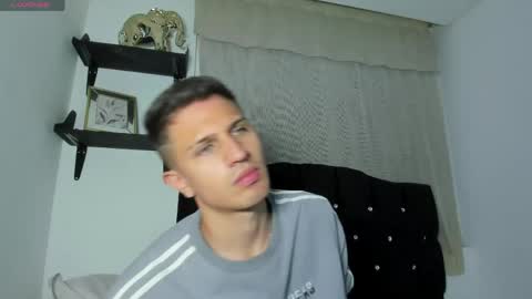 Snapshot of kevin_ahs1 chatting on 28, 5, 2026 Kevin Ahs online show from 28, 5, 2026