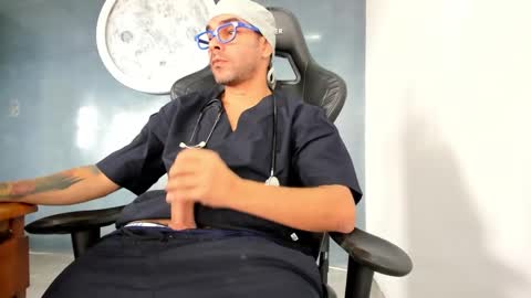 Snapshot of kevin_bronx chatting on 11, 12, 2024 Kevin online show from 11, 12, 2024