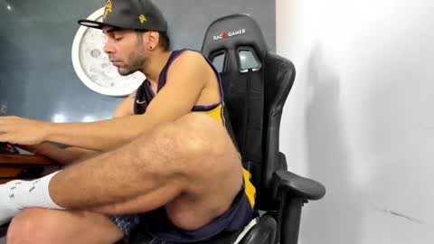 Snapshot of kevin_bronx chatting on 20, 1, 2025 Kevin online show from 20, 1, 2025