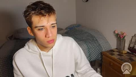 Snapshot of kevinonly43 chatting on 4, 6, 2026 kevonly online show from 4, 6, 2026