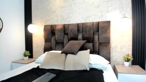 keyla  ross online show from 22, 2, 2025