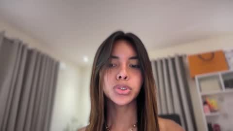 keziakinlley online show from 6, 4, 2026